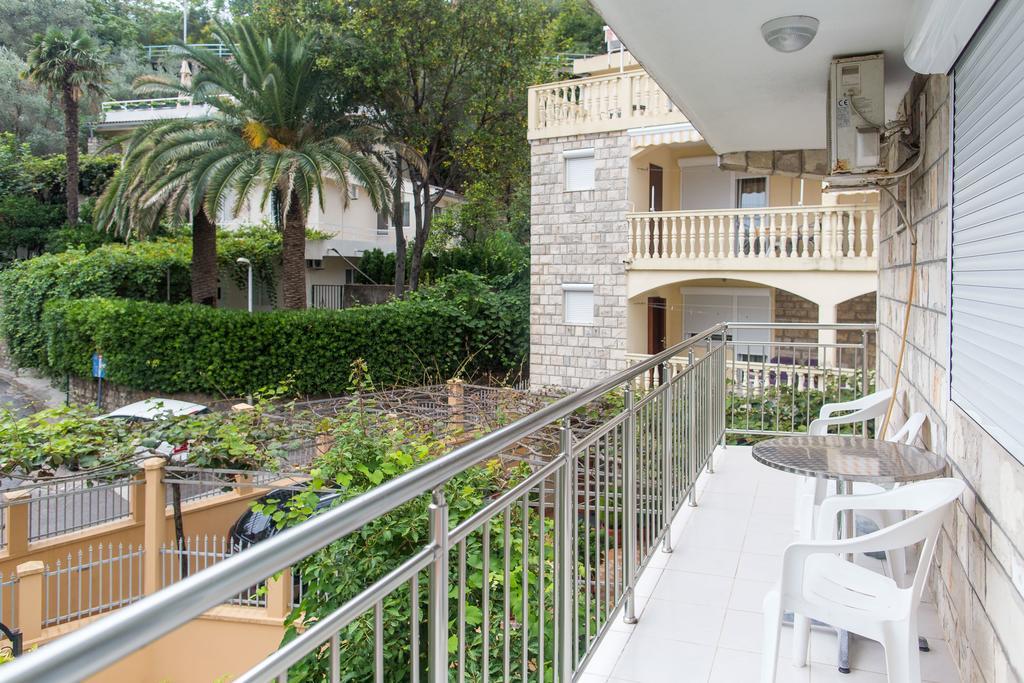 Guest House Vucicevic Budva Exterior photo
